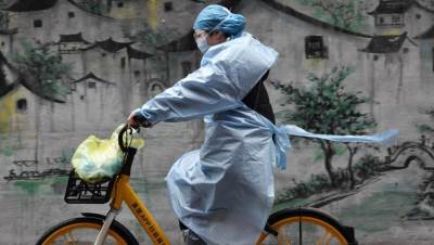 متعافٍ من كورونا يُصاب بالعدوى مجدداً .. إليكِ التفاصيل