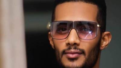 بالفيديو .. هل يواصل محمد رمضان يواصل استفزاز الجمهور؟