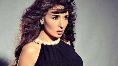 دينا تخضع لعملية جراحية .. إليكِ التقاصيل