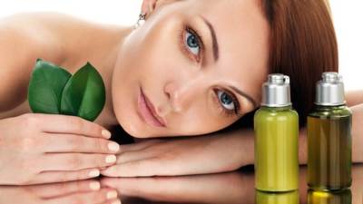 الطريقة الصحيحة لعمل حمام الزيت في المنزل