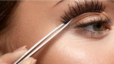 لرموش طويلة وجذابة .. إليكِ الوصفة