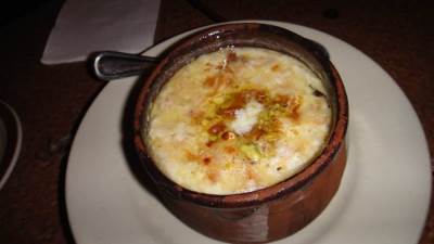 تعرفي على طرق مختلفة لعمل حلوى "أم علي" بمذاق رائع