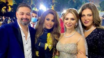 "ليلى علوي ويسرا وهالة وعمرو دياب" بحفل زفاف أمير شاهين