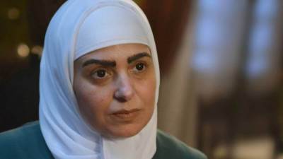 بالصور .. صابرين تحتفل بعيد ميلادها بالشعر الأصفر