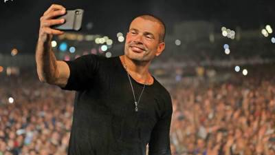 عمرو دياب يتصدر تويتر .. اعرف السبب