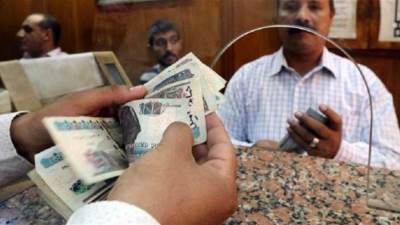 دراسة: خفض الراتب يزيد من خطر الإصابة بأمراض القلب والسكتات الدماغية