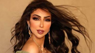 بالصور .. دنيا بطمة تكشف جنس مولودها .. وهذا سبب اخفائه عن الجمهور؟