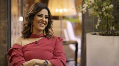 حنان مطاوع تخطف القلوب بإطلالة كاجول