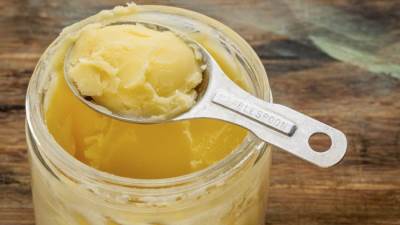 ماذا ستفعل بك ملعقة صغيرة من السمن على معدة فارغة؟