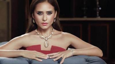 بالفيديو .. نيللي كريم تؤكد فسخ خطوبتها وتدافع عن كاملة أبو ذكري