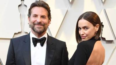 بالصور .. إيرينا شايك تشعل غيرة برادلى كوبر بصورها مع صديقتها