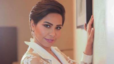 بالفيديو.. زوجة فنان أردني تلفت الإنتباه بشبهها لـ شيرين عبد الوهاب