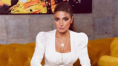 زوجة نقيب الفنانين تهديه رسالة رومانسية بعد تكريمه في مهرجان القاهرة السينمائي .. تعرفي عليها