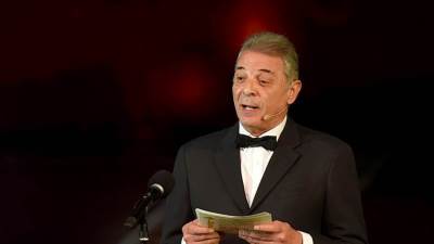 بالفيديو.. محمود حميدة: ندمت على الزواج الثاني. وزوجتي الأولى طلبت الطلاق ورفضت