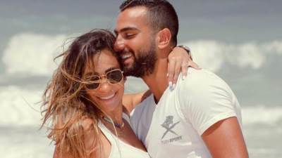 مديرة أعمال أنغام وزوجها يعلنان تعافيهما من فيروس كورونا