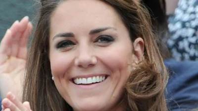 "زوجة الأمير ويليام" تحصل على لقبين خلال عام والسبب "ملابسها"