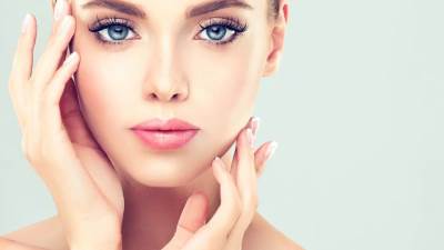 مكونان طبيعيان يعيدان الإشراقة الى عينيك