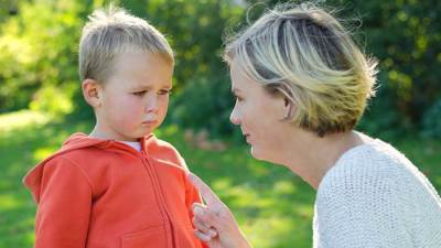 ماهو العقاب الإيجابي لطفلك وكيف يمكن تطبيقه؟