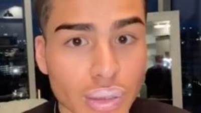 شاهد.. فتيات يضعون "كريمات الانتصاب للرجال" على شفاهن لتكبيرها