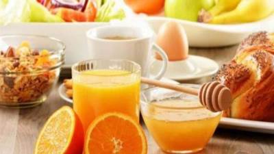 للفتيات.. ماهي الأطعمة التي تزيد من أنوثتك؟