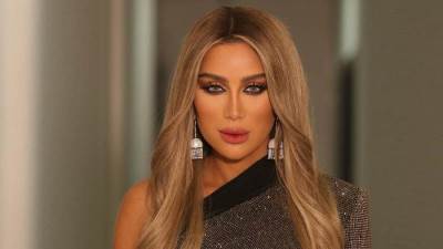 شاهد .. مايا دياب بجمبسوت شفاف برفقة محمد رمضان