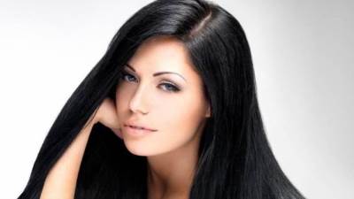 تعرفي على أسرع طريقة لتنعيم الشعر خلال 30 دقيقة