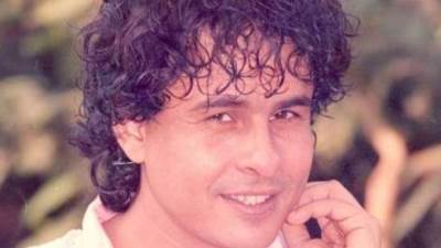 وفاة صاحب أغنية "لولاكي"