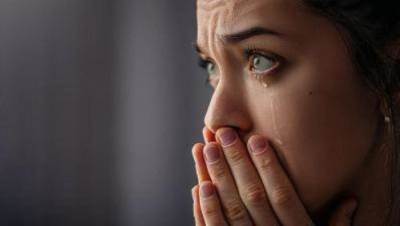 الدموع ليست ضعف وذل.. اكتشف فوائد البكاء على جسدك