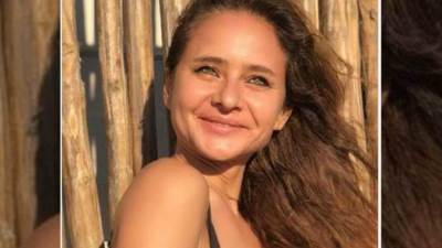 "ضد الكسر" يتسبب في عودة نيللي كريم إلى الإسكندرية  