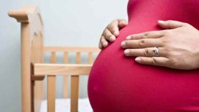 "أمريكا" تكشف علاقة التطعيم باللقاح وتشوه الأجنة ووقوع عقم