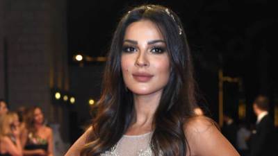 نادين نجيم تخطف القلوب برفقة كلبها