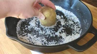 لربات البيوت.. طرق تنظيف الطاسة التيفال