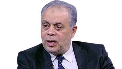 أشرف زكي يكشف مفاجأة بشأن منع جيهان فاضل من التمثيل في مصر