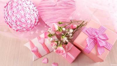 عشان الميزانية متخربش.. تعرفي على أشهر وأرخص الأماكن لبيع هدايا عيد الأم