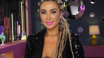  جويل مردينيان تتألق برفقة شقيقتها .. أيهما أجمل؟