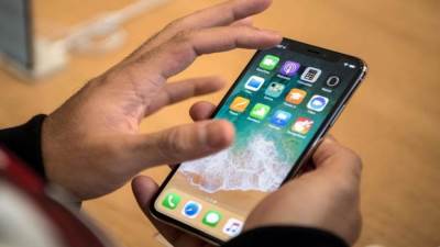 10 أثار تؤثر على الشباب لاستخدامهم الهواتف المحمولة.. تعرف عليها