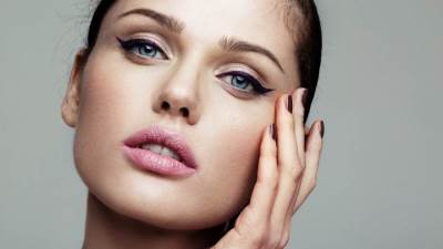  أحدث اتجاهات المكياج فى 2021