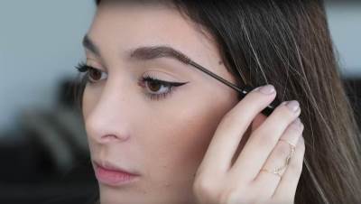 طرق الحصول على مكياج مثالي خال من العيوب والشوائب