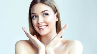 4 طرق للعناية بالبشرة والتخلص من جفاف الجلد