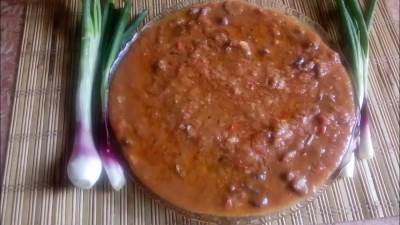  فول بالسمن البلدي والثوم