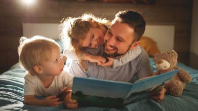 5 عبارات من الآباء يمكن أن تدمر العلاقة بين الأشقاء .. تجنبيها!