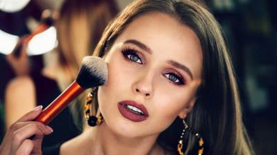 7 خطوات لمكياج صيف مثالى