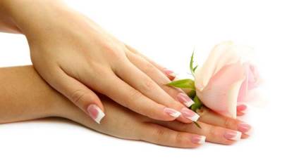 قواعد العناية بالأظافر وتبييضها