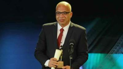 كاملة أبو ذكري توضح السبب في بتر قدم شريف دسوقي