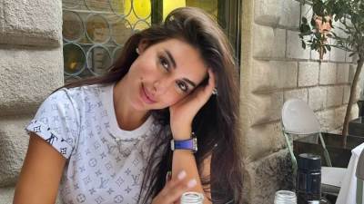 ياسمين صبري تستمتع بإجازتها الصيفية فى إيطاليا