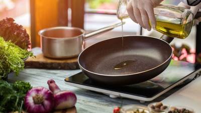 7 أخطاء خطيرة تقعين فيها خلال الطهي ويلزم إصلاحها