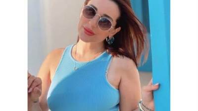 شاهد أسما شريف منير بالمايوه على انستجرام