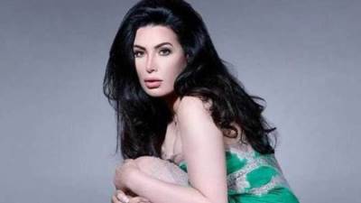 بالصور .. عبير صبري تخطف الأنظار بإطلالتها الصيفية