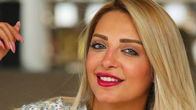 مى حلمى تعلن إصابتها بفيروس كورونا