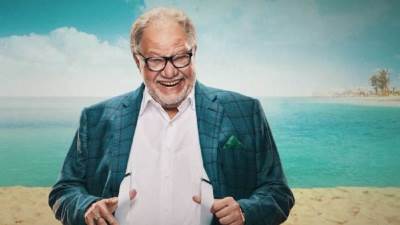 نجوم تخرجوا فى كليات القمة وحققوا شهرتهم فى الفن .. تعرف عليهم